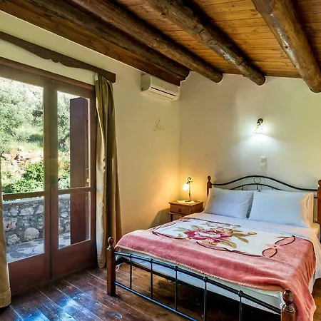Artemida Traditional Homes By Apokoronas-villas Vakantiehuis *